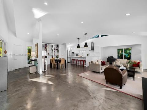 9030 SW 68th Ave, Pinecrest, FL 33156 photo 5