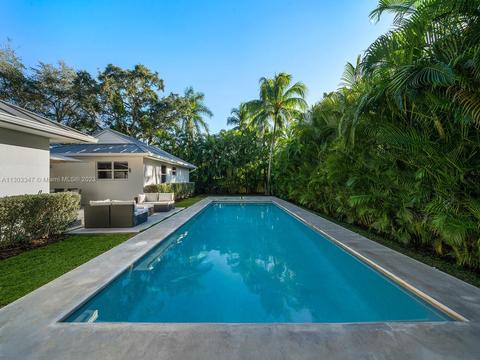 9030 SW 68th Ave, Pinecrest, FL 33156 photo 32
