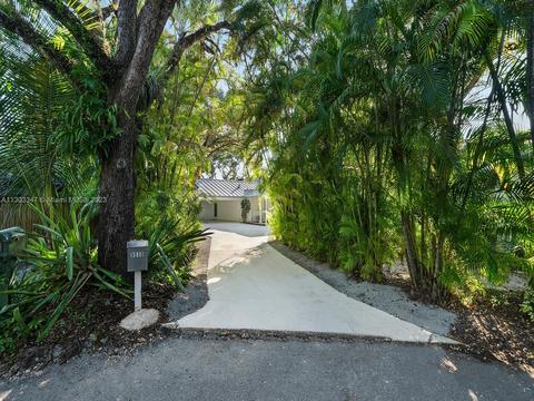 9030 SW 68th Ave, Pinecrest, FL 33156 photo 46