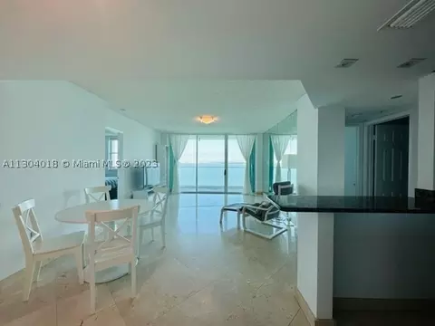 800 Claughton Island Dr #1403, Miami, FL 33131