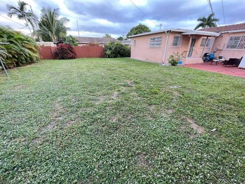 231 W 43rd St, Hialeah, FL 33012 photo 12