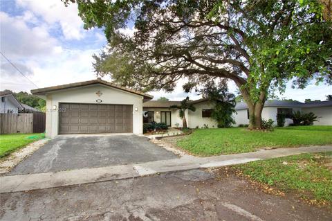 5401 Pierce St, Hollywood, FL 33021