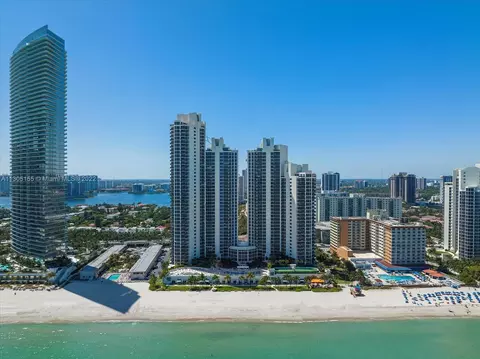 19111 Collins Ave #2906, Sunny Isles Beach, FL 33160