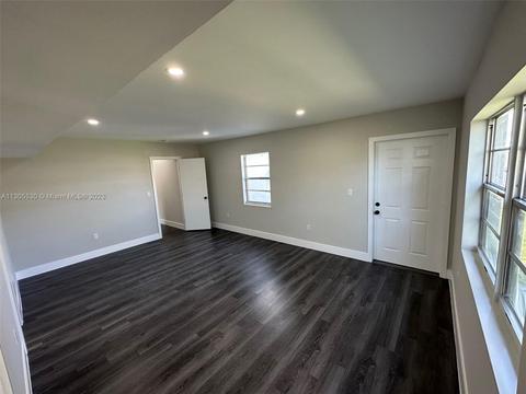 5665 E 2nd Ave, Hialeah, FL 33013 photo 26