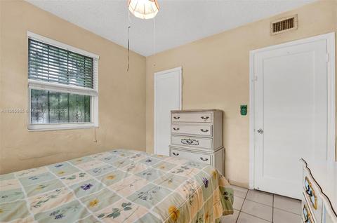 110 E 39th St, Hialeah, FL 33013 photo 13