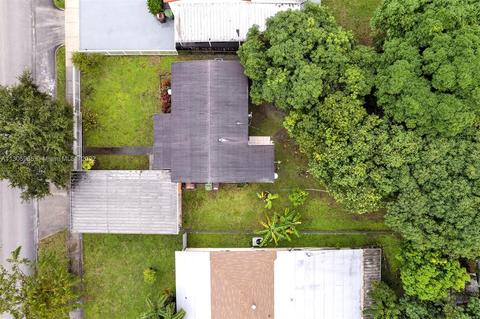 110 E 39th St, Hialeah, FL 33013 photo 31
