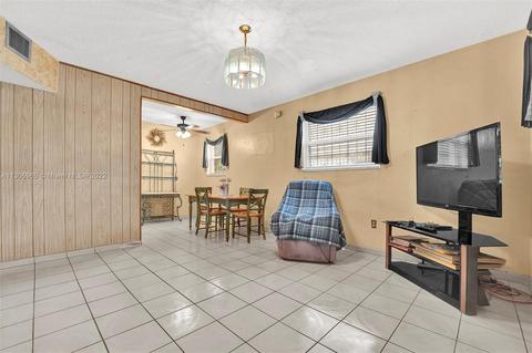 110 E 39th St, Hialeah, FL 33013 photo 17