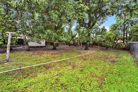110 E 39th St, Hialeah, FL 33013 photo 25