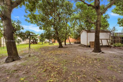 110 E 39th St, Hialeah, FL 33013 photo 27