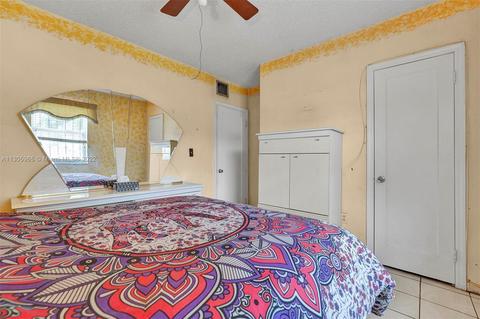 110 E 39th St, Hialeah, FL 33013 photo 11