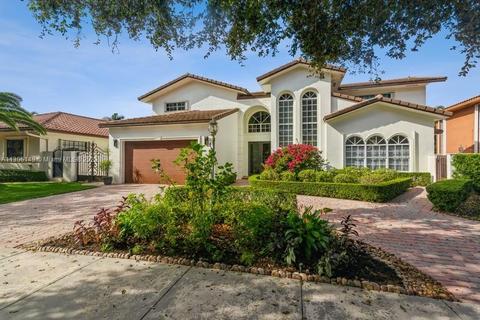 16502 NW 83rd Pl, Miami Lakes, FL 33016