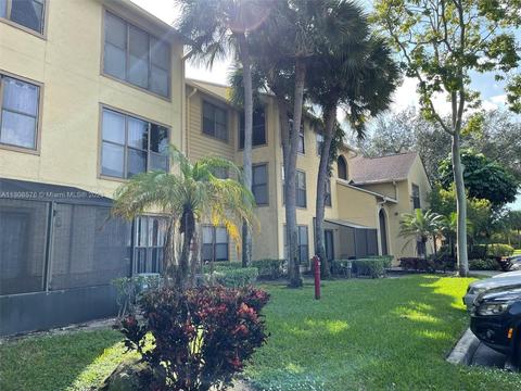 2301 N Congress Ave #32, Boynton Beach, FL 33426