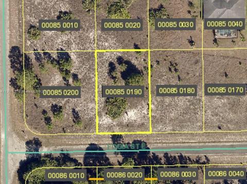 1235 Fogia St E, Lehigh Acres, FL 33974