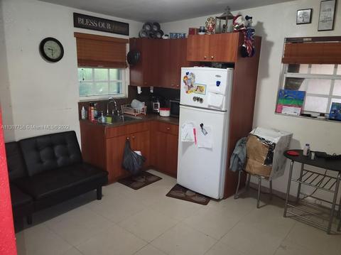 10 E 44th St, Hialeah, FL 33013 photo 7