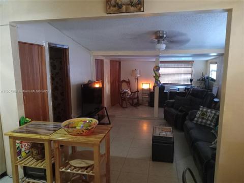 650 NE 1st Pl, Hialeah, FL 33010 photo 34