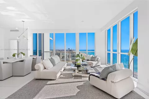 50 S Pointe Dr #2501, Miami Beach, FL 33139