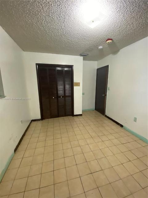 4183 E 8th Ct, Hialeah, FL 33013 photo 14