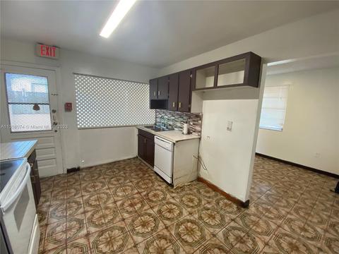 4183 E 8th Ct, Hialeah, FL 33013 photo 6