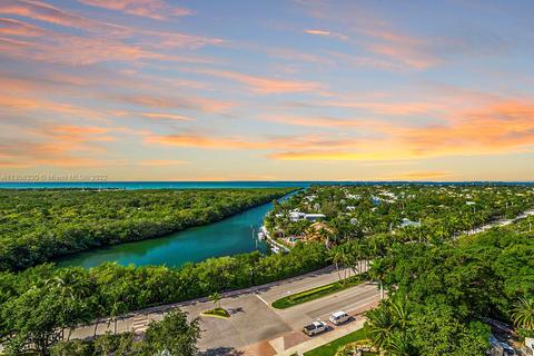 1121 Crandon Blvd #E1101, Key Biscayne, FL 33149 photo 2