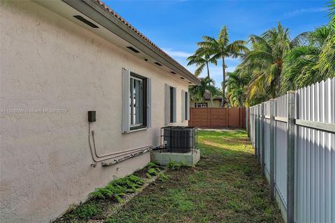 7090 W 5th Ave, Hialeah, FL 33014 photo 46