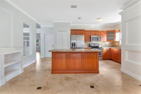 7090 W 5th Ave, Hialeah, FL 33014 photo 22