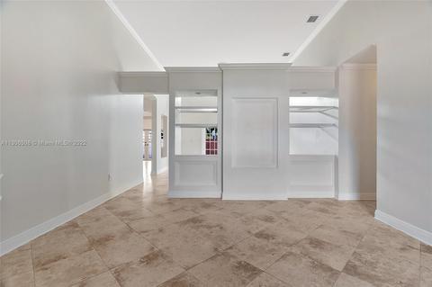 7090 W 5th Ave, Hialeah, FL 33014 photo 6