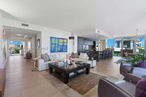 1 Collins Ave #508, Miami Beach, FL 33139