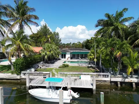 1429 Biscaya Dr, Surfside, FL 33154 photo 3