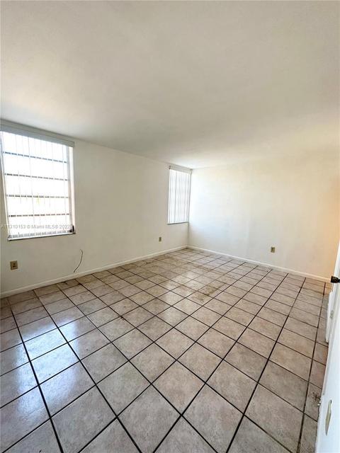 1900 W 68th St #B203, Hialeah, FL 33014 photo 10
