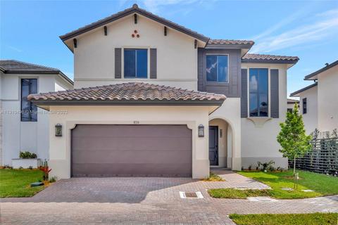 8114 NW 48th Ter, Doral, FL 33166