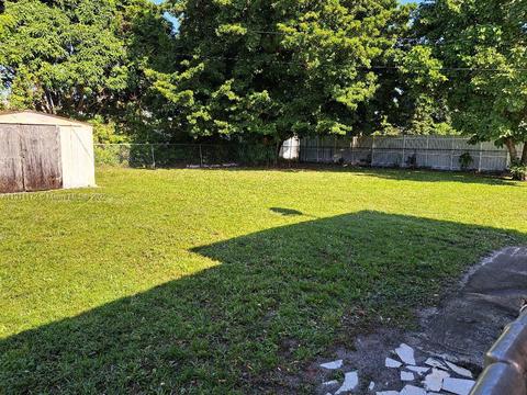 141 E 62nd St, Hialeah, FL 33013 photo 4