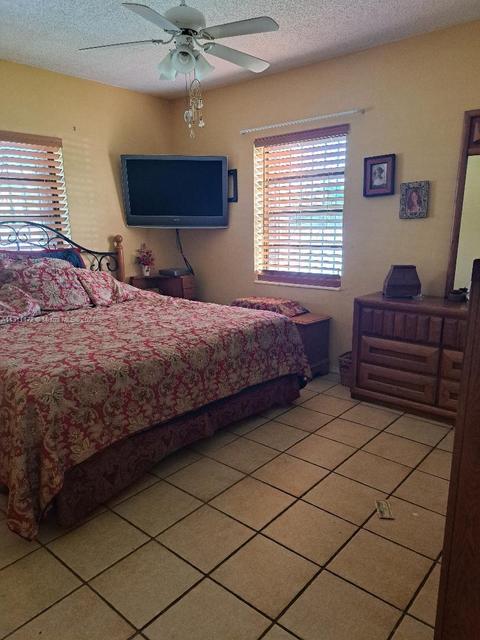 141 E 62nd St, Hialeah, FL 33013 photo 11