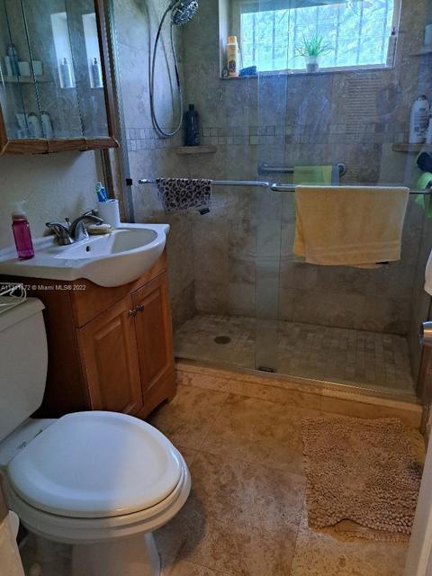 141 E 62nd St, Hialeah, FL 33013 photo 10