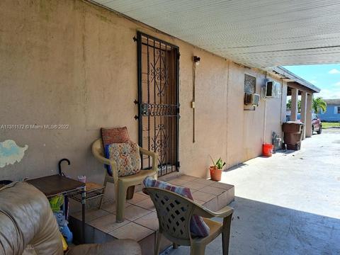 141 E 62nd St, Hialeah, FL 33013 photo 3