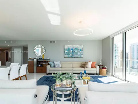 300 Sunny Isles Blvd #4-2008, Sunny Isles Beach, FL 33160