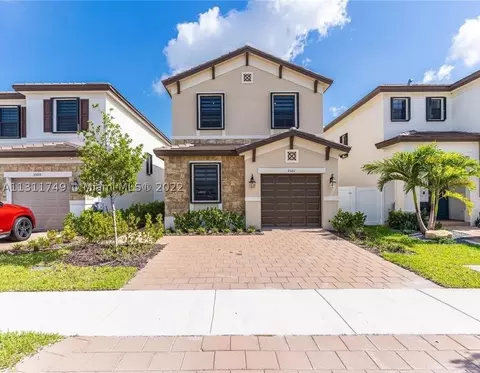 3501 W 110th Ter, Hialeah, FL 33018 photo 1