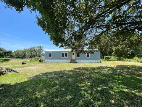 7100 NE 4th St, Okeechobee, FL 34974 photo 1