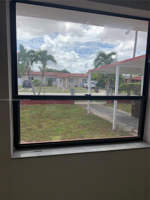 1325 W 5th Ln, Hialeah, FL 33010 photo 5