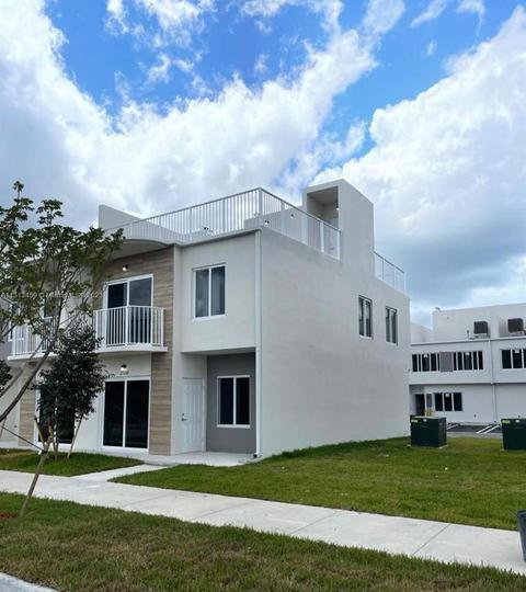 25680 SW 143 Path, Homestead, FL 33032