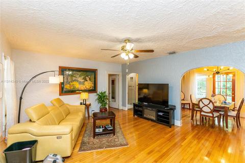 299 Pinecrest Dr, Miami Springs, FL 33166 photo 12