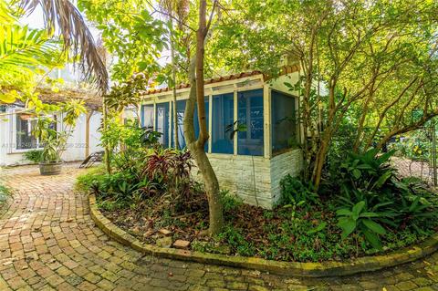 299 Pinecrest Dr, Miami Springs, FL 33166 photo 69