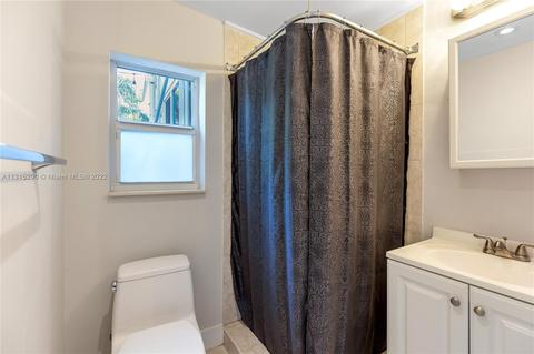 2425 SW 20th St, Miami, FL 33145 photo 41