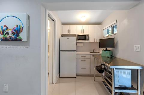 2425 SW 20th St, Miami, FL 33145 photo 39