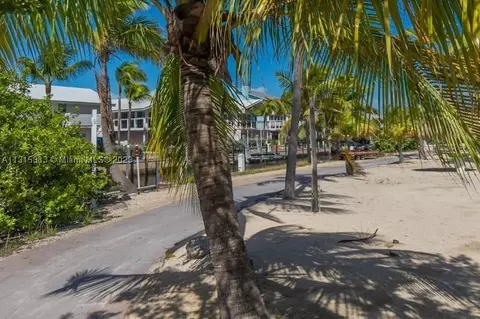 Undisclosed, Key Largo, FL 33037