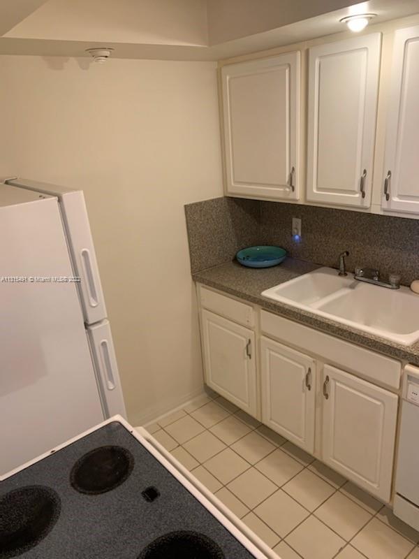  2020 NE 51st Ct #208, Fort Lauderdale, FL 33308 photo 9