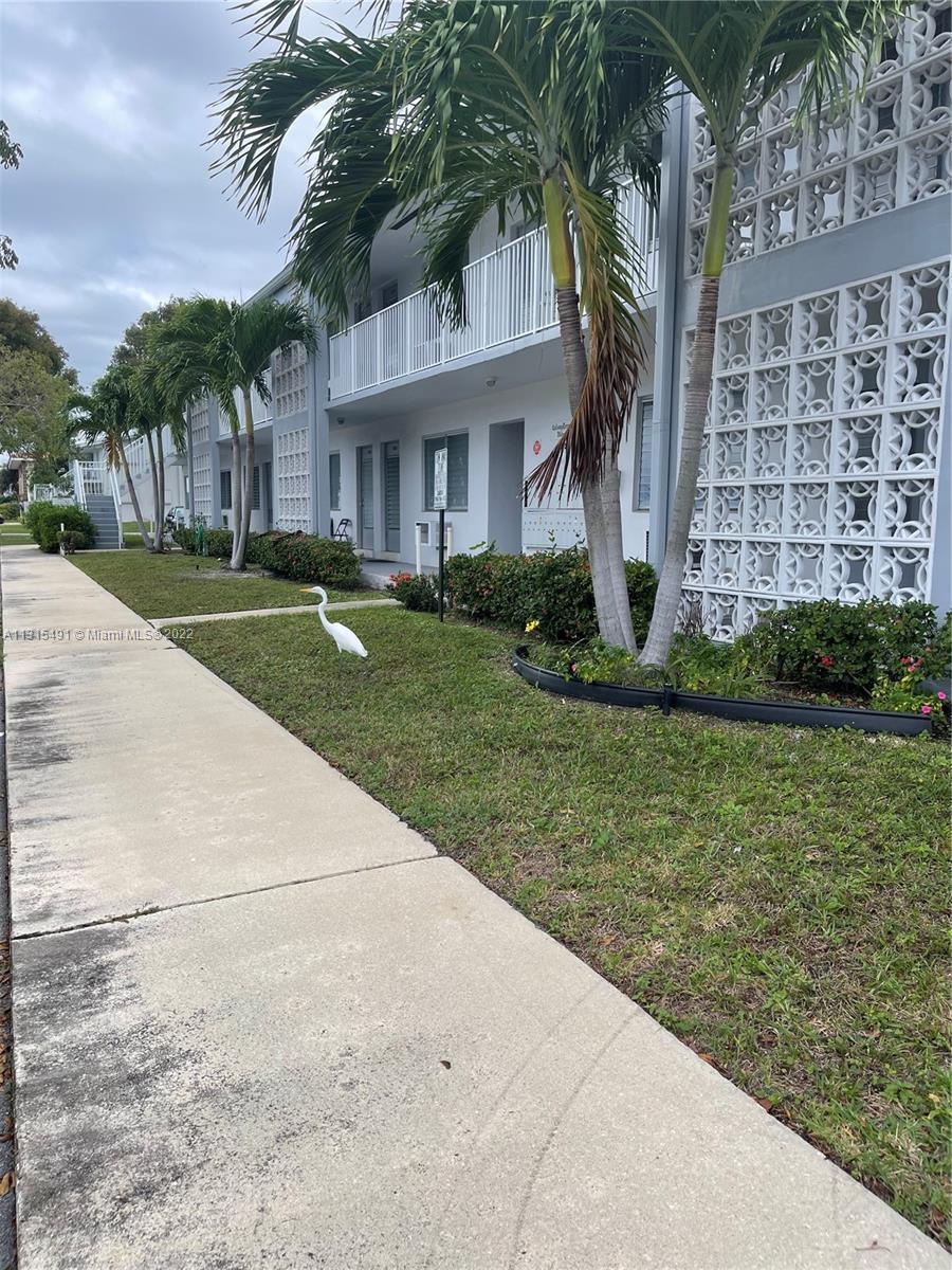  2020 NE 51st Ct #208, Fort Lauderdale, FL 33308 photo 5