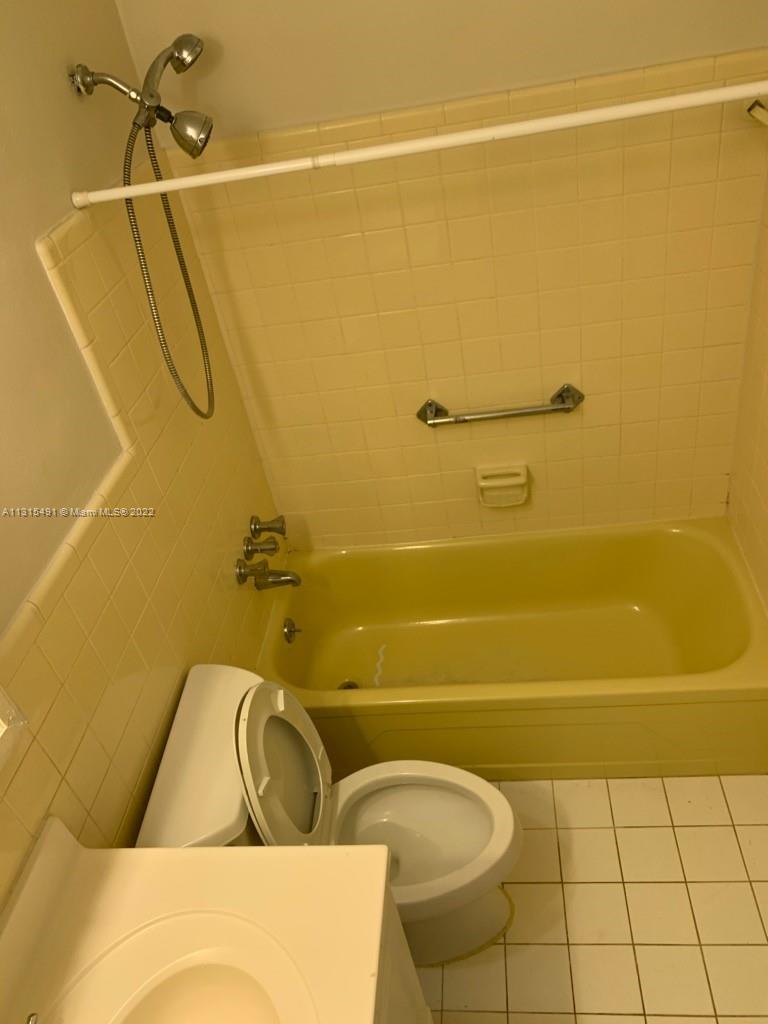  2020 NE 51st Ct #208, Fort Lauderdale, FL 33308 photo 16