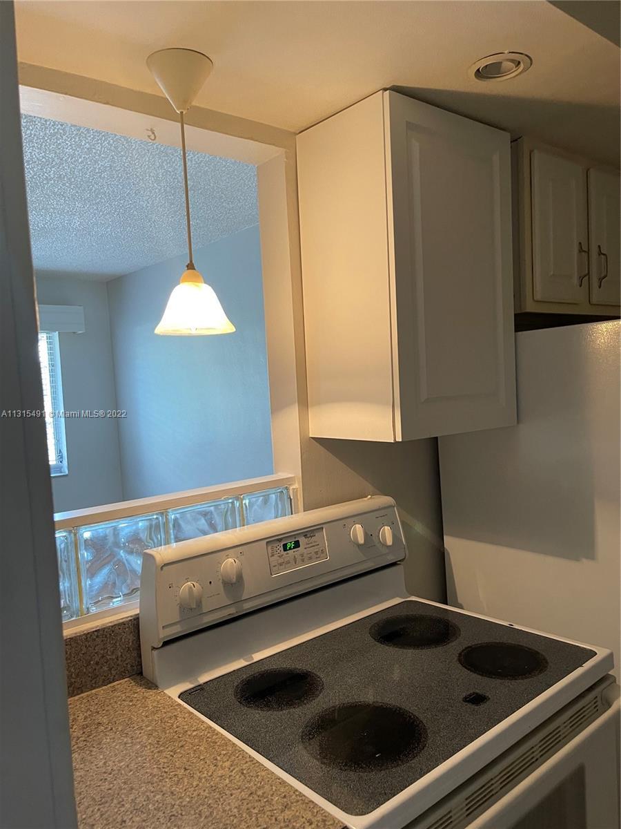  2020 NE 51st Ct #208, Fort Lauderdale, FL 33308 photo 10