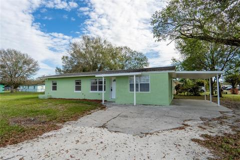 402 NE 16th Ave, Okeechobee, FL 34972 photo 2