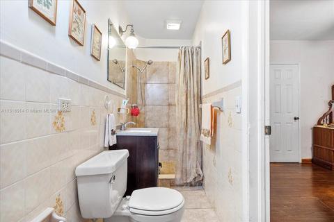 534 E 30th St, Hialeah, FL 33013 photo 9
